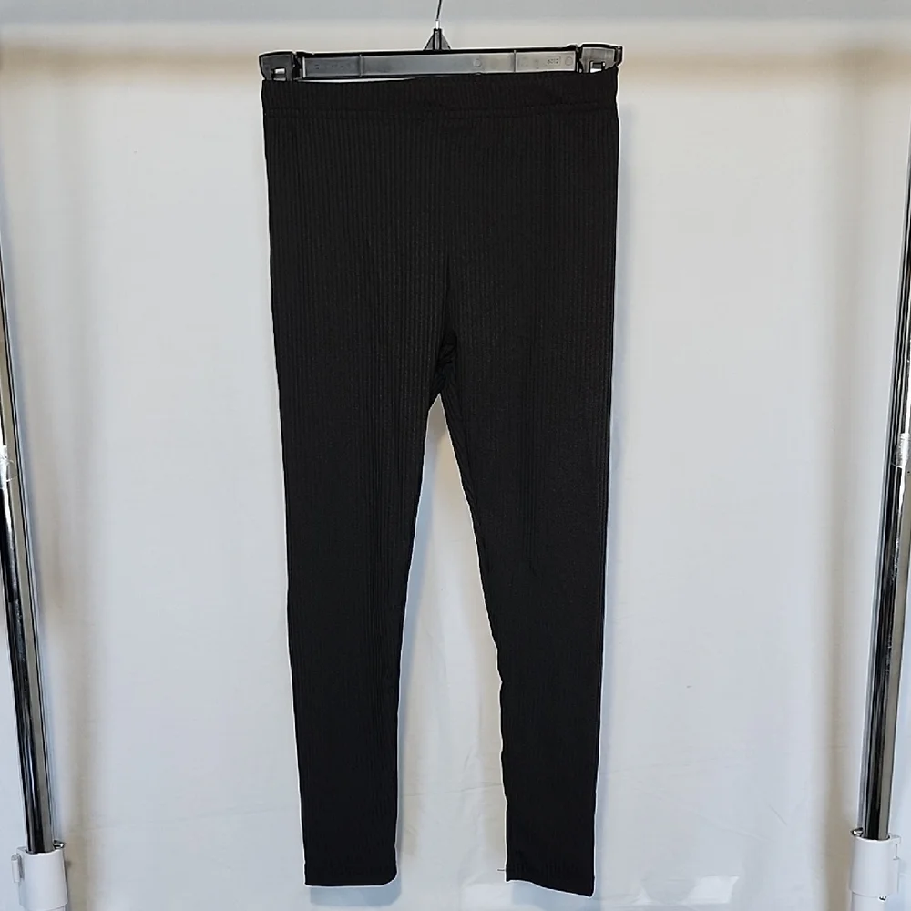 SHEIN Classic Black Turtleneck and Leggings Set